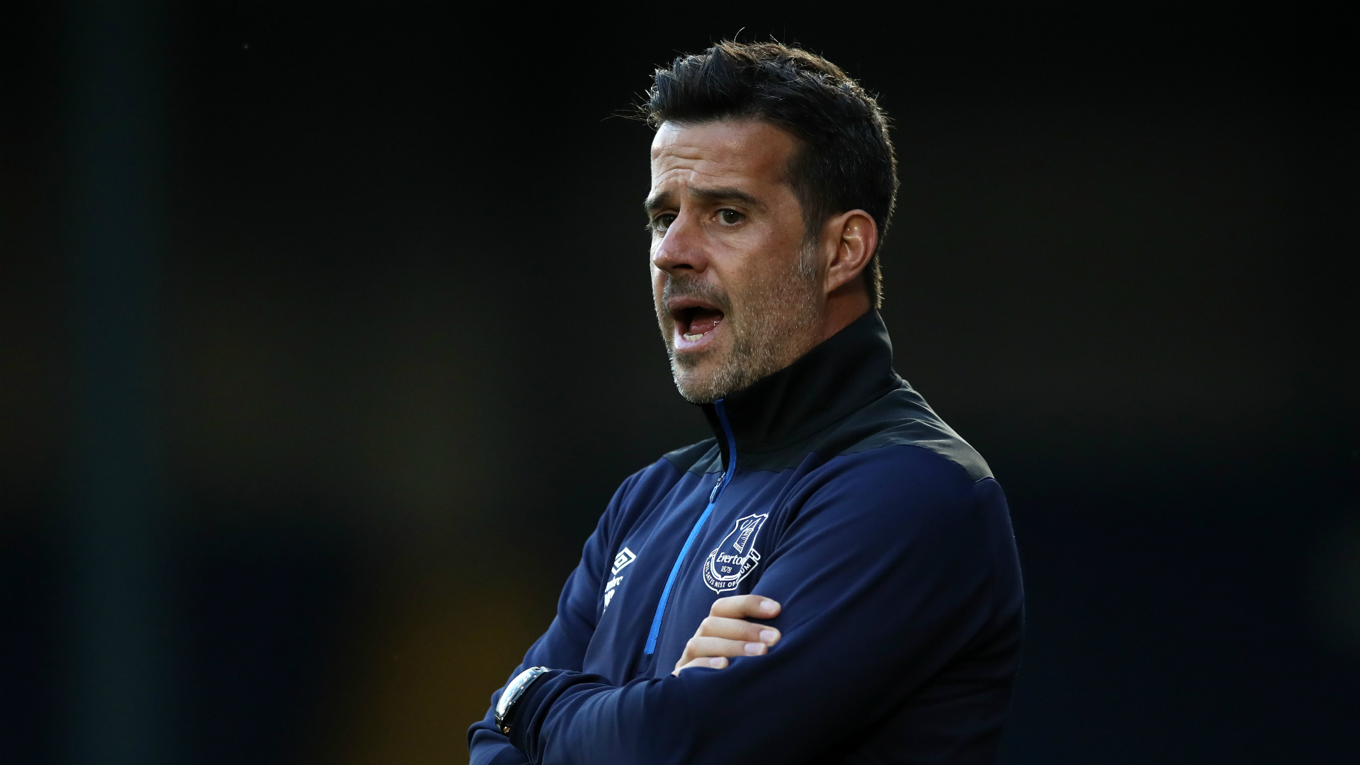 布满困难 布满困难